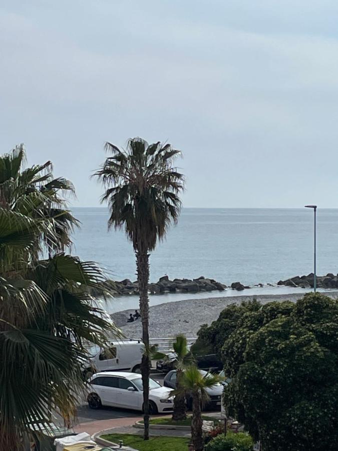 Casa Arcobaleno Apartman Ventimiglia Kültér fotó